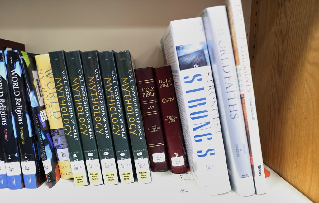 New Okla. schools superintendent rescinds mandate for Bible instruction
