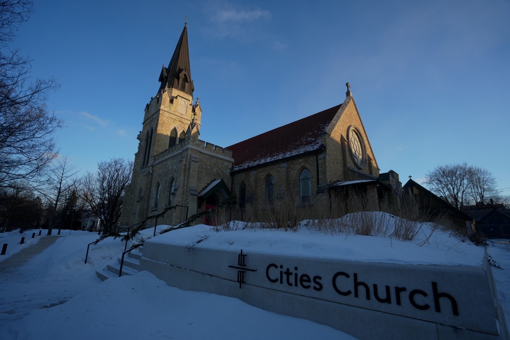 Anti-ICE protest at Minn. church leads to arrests but no charges for journalist Don Lemon